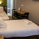 Отель Luxia