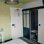 Luxia Отель 4*