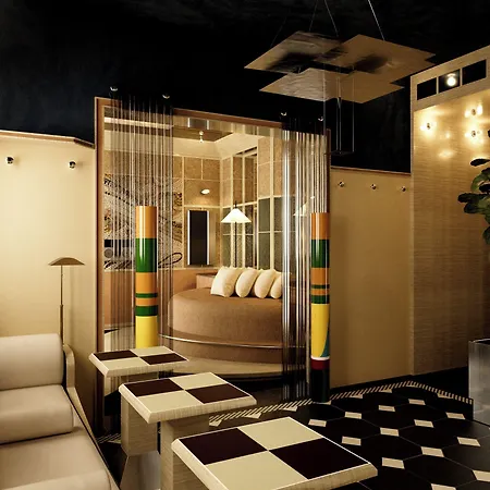 Hotel Luxia & 4*