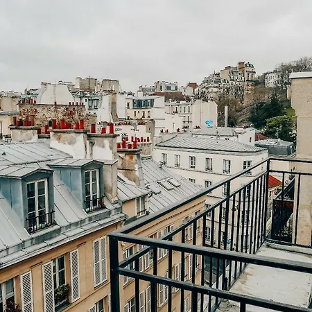 Luxia Hotel