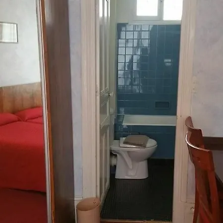 Luxia Hotel Paris