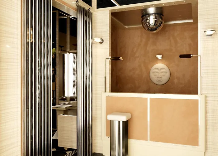 Luxia Hotel Paris